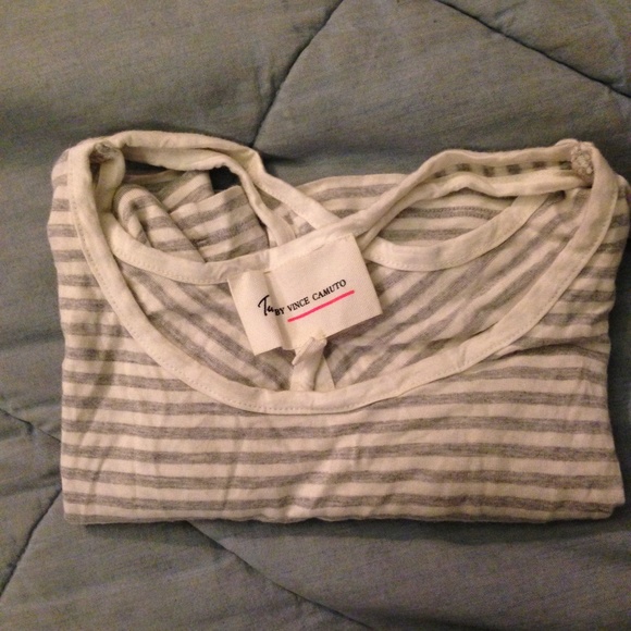 Designer Brand Vince Camuto T-shirt