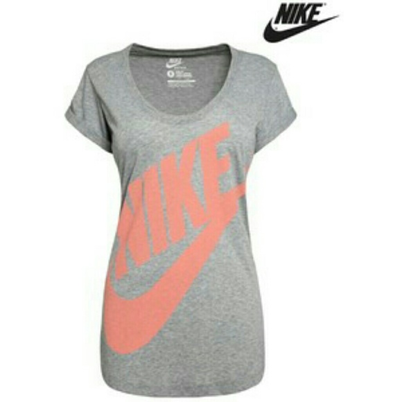 Nike Tops - TRADED