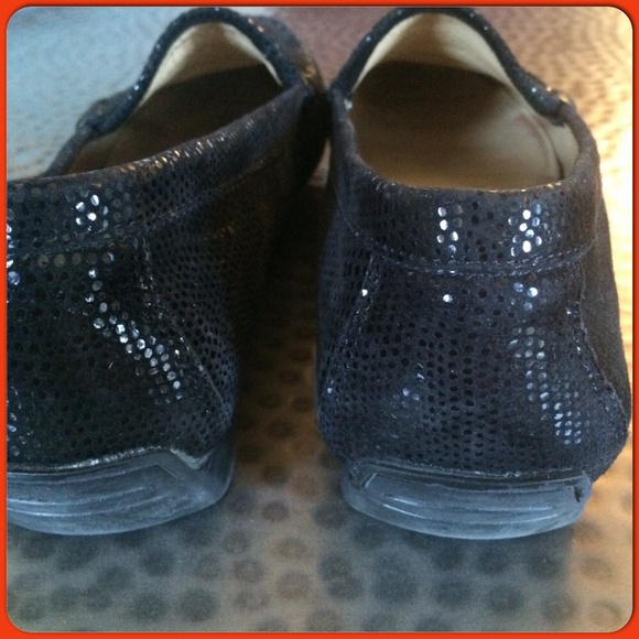 Vaneli - Picture 2 of 4