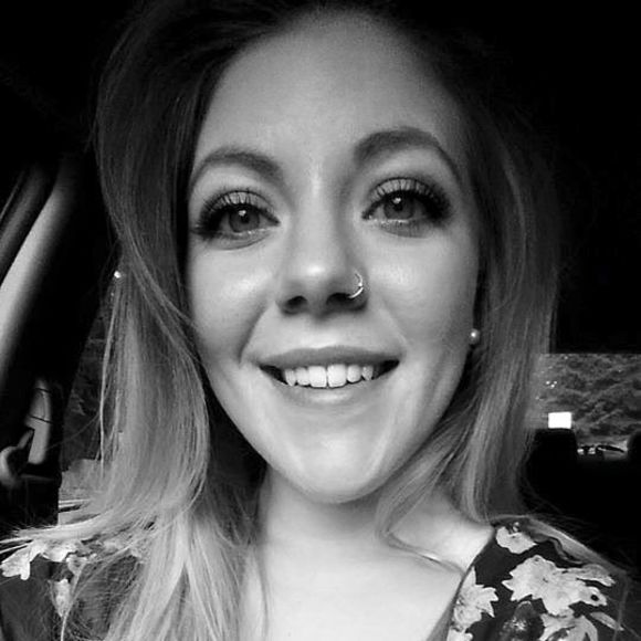 Meet your Posher, Chandra