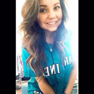 Meet your Posher, Savannah