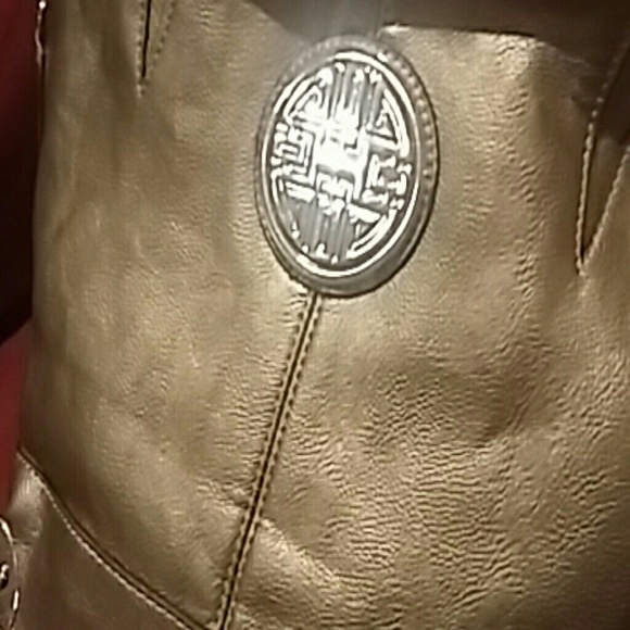 Handbag - Picture 4 of 4