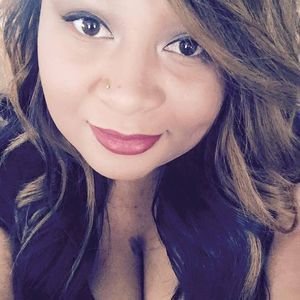 Meet your Posher, Troyleecia