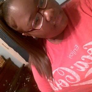 Meet your Posher, Briana