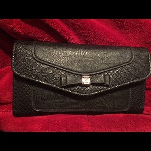 Jessica Simpson Tara wallet