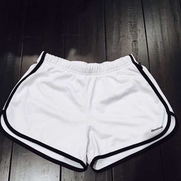🚫SOLD🚫Reebok Running Gym Soft White Black Work