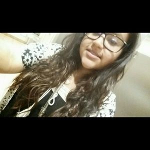 Meet your Posher, Dallie