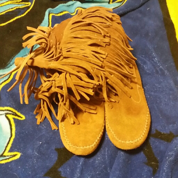 LC Lauren Conrad Fringe Boots!!!