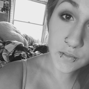 Meet your Posher, Hailey