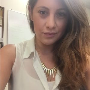 Meet your Posher, Michele