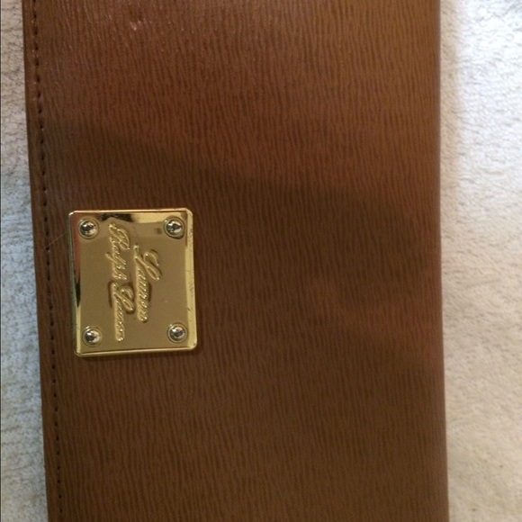Ralph Lauren Wallet - Picture 2 of 4