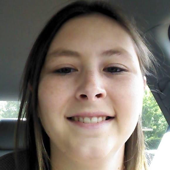 Meet your Posher, Danielle - Picture 1 of 1