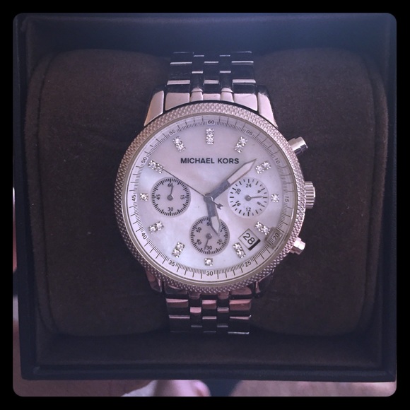 Michael Kors Watch (Silver)