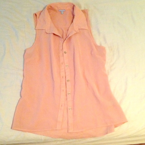 Button down sleeveless blouse