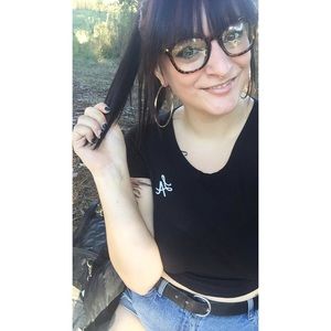 Meet your Posher, Brittany