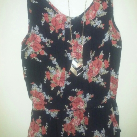 Romper - Picture 3 of 3