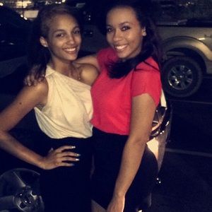 Meet your Posher, Elizabeth