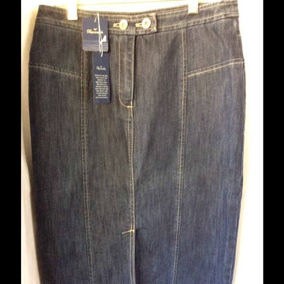 Falconnable Denim Skirt