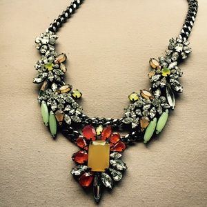 Bcbg necklace