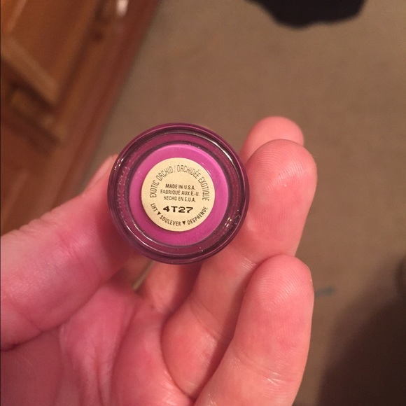 NWT Mary Kay Nail Polish - Picture 2 of 2