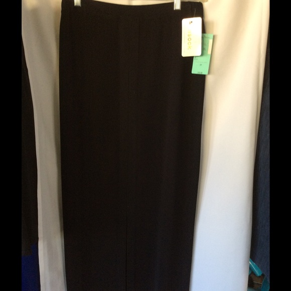 Misook Black Petite Midi Skirt