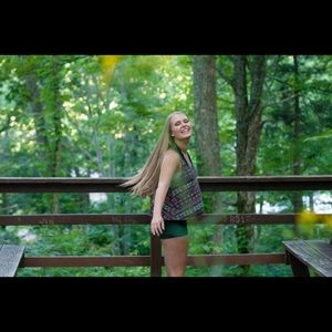 Meet your Posher, Alana