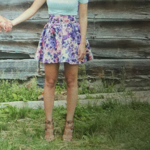 H&M floral skirt
