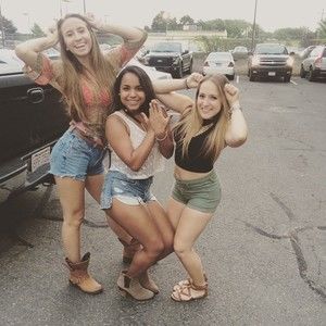 Meet your Posher, Nadine