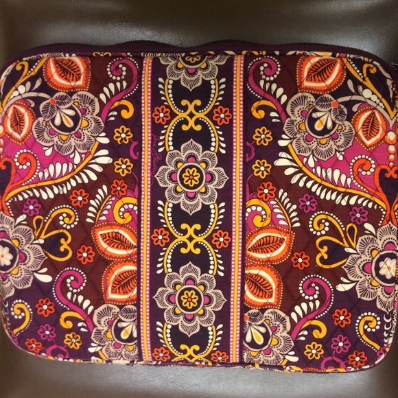 Vera bradley laptop case