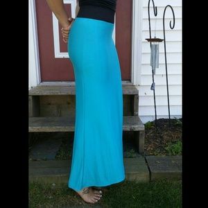 NWT - Teal knit maxi skirt with black waist band