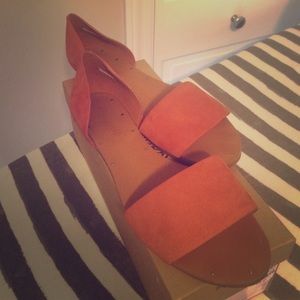 Open Toe Flat
