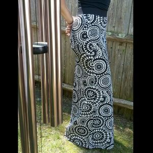 Sale! Black & White High Waisted Maxi Skirt