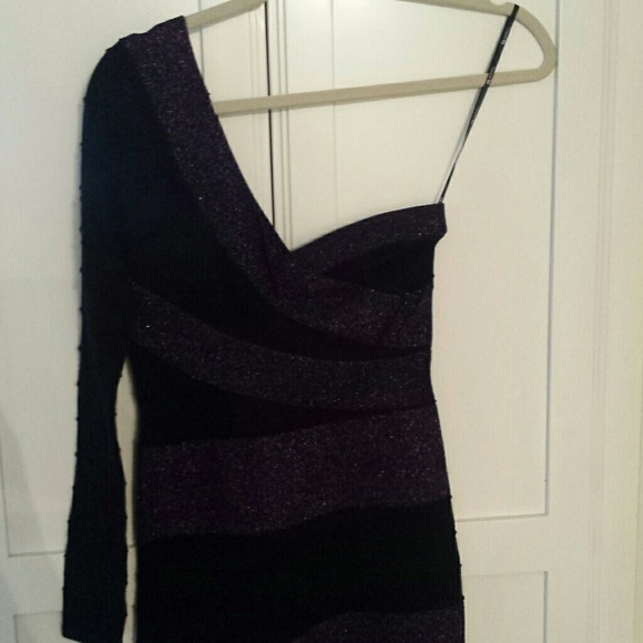 One shoulder dress