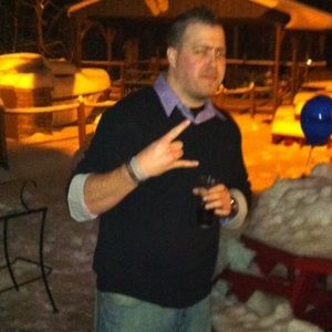 Meet your Posher, Christopher