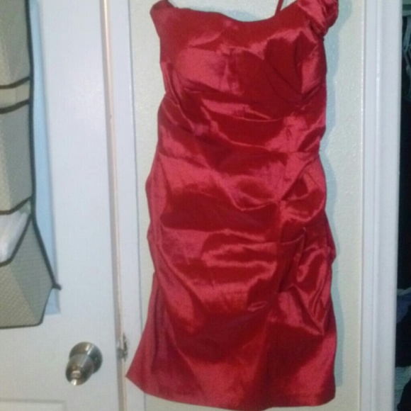 Beautiful Flirty Red Dress