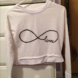 Long sleeve crop top