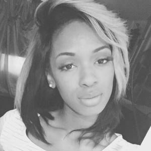 Meet your Posher, Jacquella