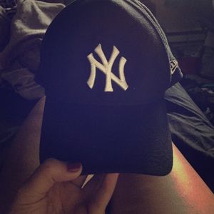 Yankees baseball hat