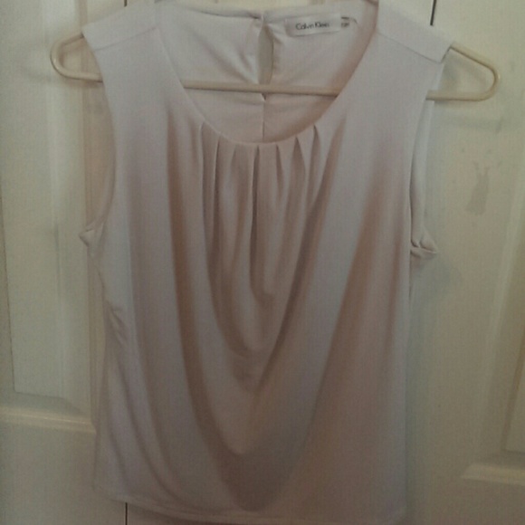 Sleeveless Suit top