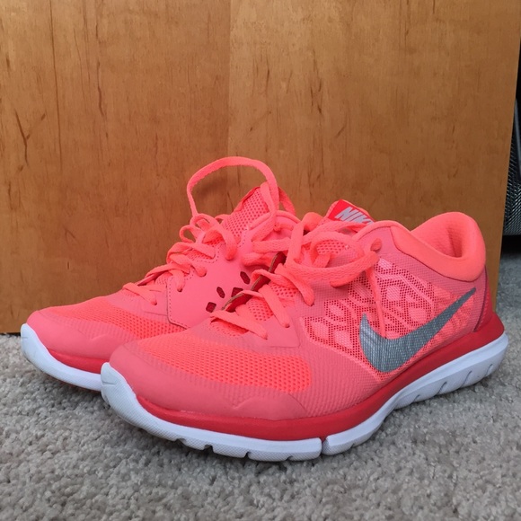 nike flex run 2015 womens running shoes