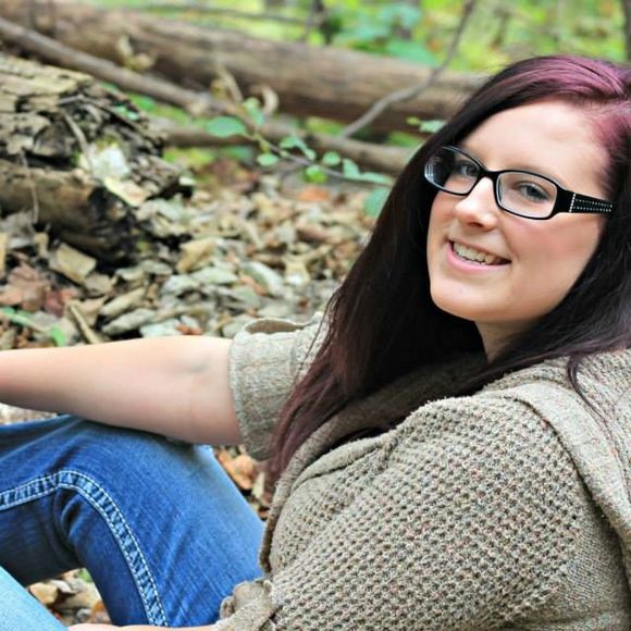 Meet your Posher, Anessa - Picture 1 of 1