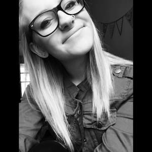 Meet your Posher, Brooke
