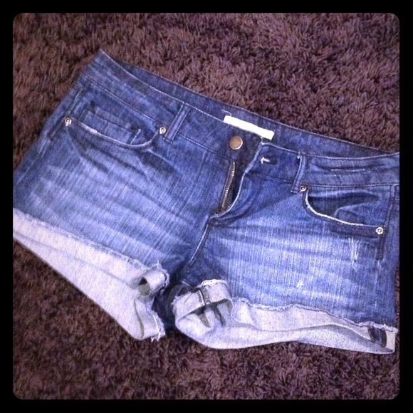 Short shorts