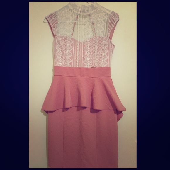 Dresses & Skirts - NEW vintage Indi pink lacy dress