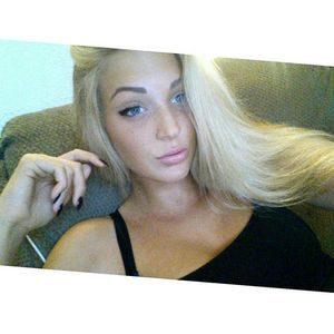 Meet your Posher, Leah