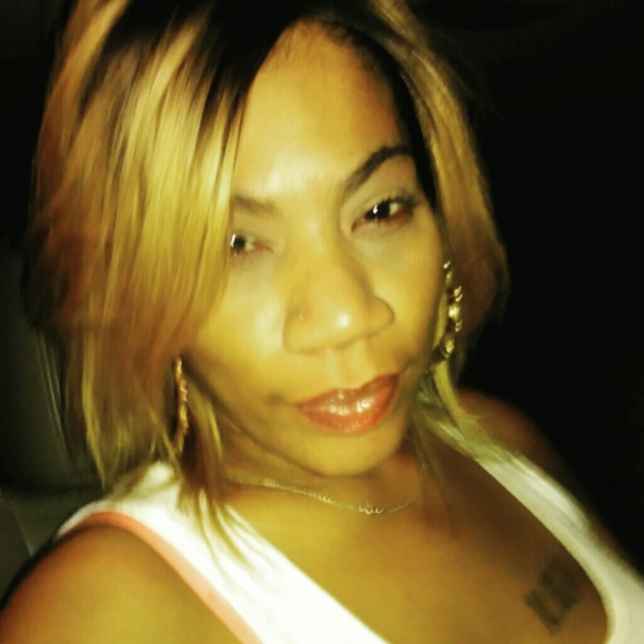 Meet your Posher, M. - Picture 2 of 2