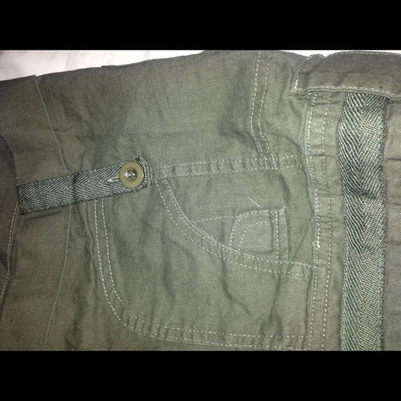 Army green linen medium shorts - Picture 4 of 4
