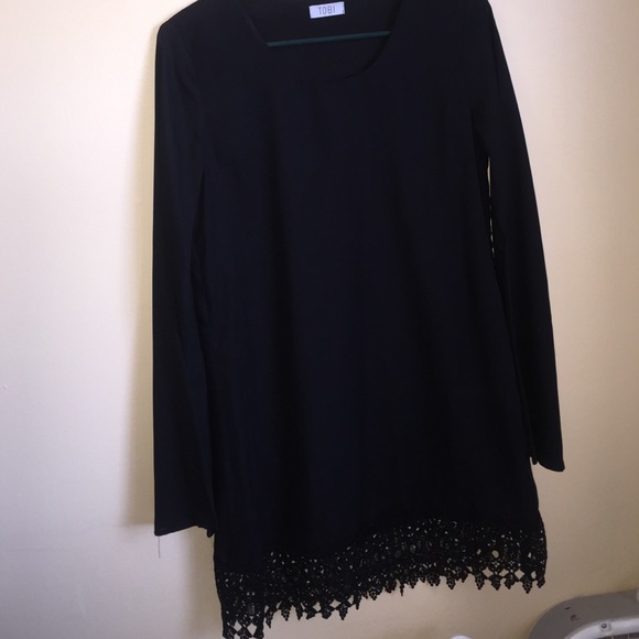 Long sleeve black dress!