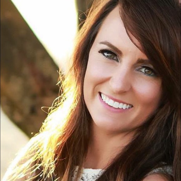 Boho Fit Momma Owner North Shore Adventure Fitness - Picture 2 of 3