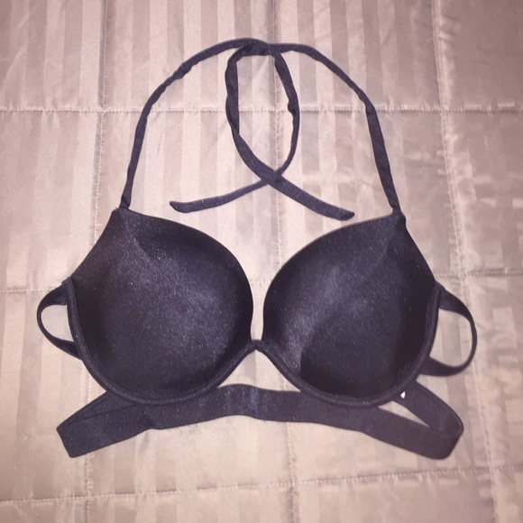Victoria Secret Hottie Halter 34DD